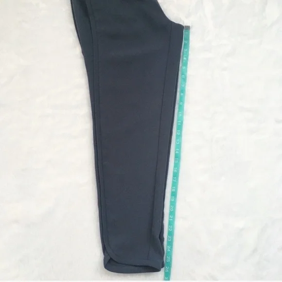 New Without Tags J. Crew Blue Gray Reese Pants, size 4. - Picture 4 of 7